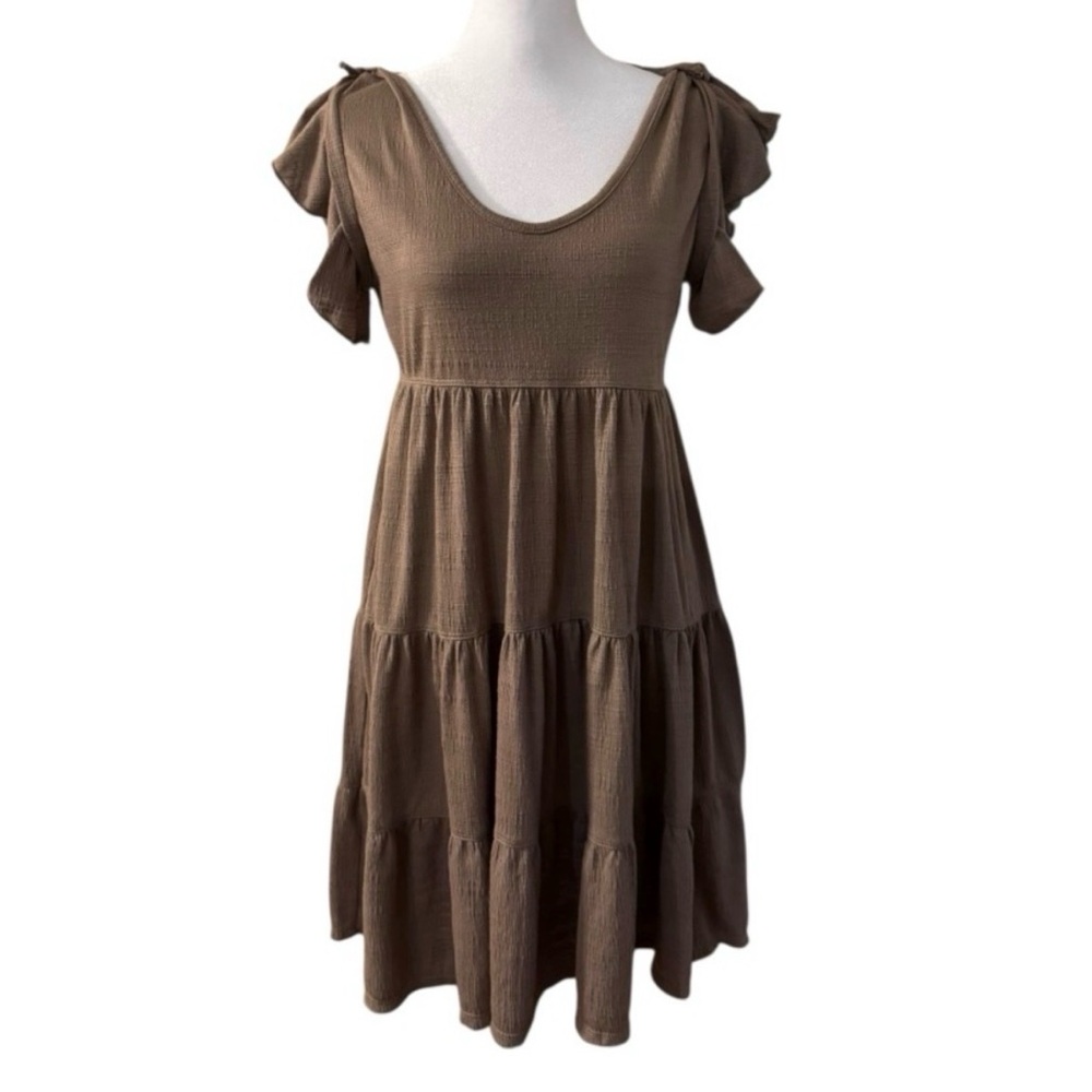 Max Studio Tiered Short Sleeve Dress